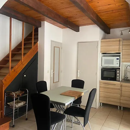 Pavillon Au Bord De La בית נופש *