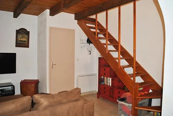 Pavillon Au Bord De La 度假居